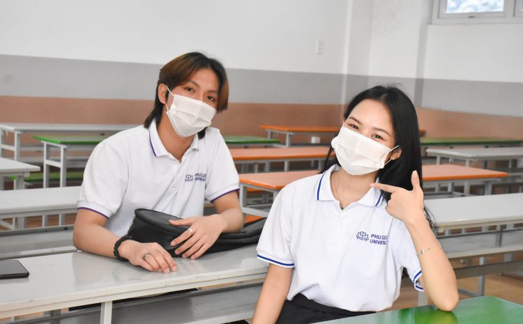  Sinh viên Phú Xuân nghiêm túc thực hiện 5K của Bộ Y tế