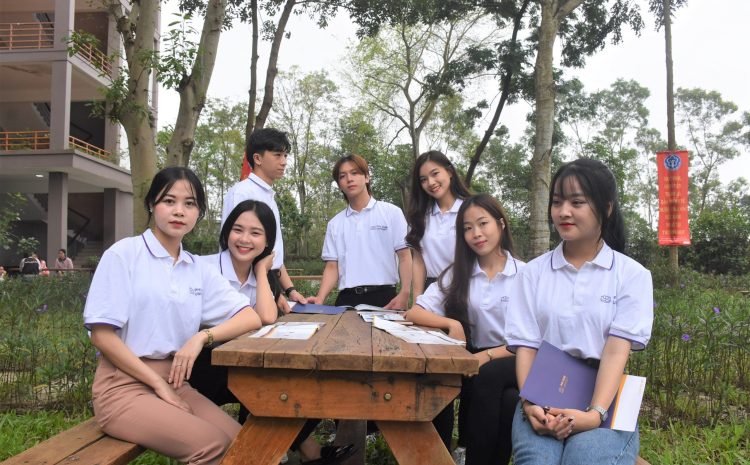  Vị trí nào dành cho sinh viên tốt nghiệp ngành Việt Nam học?