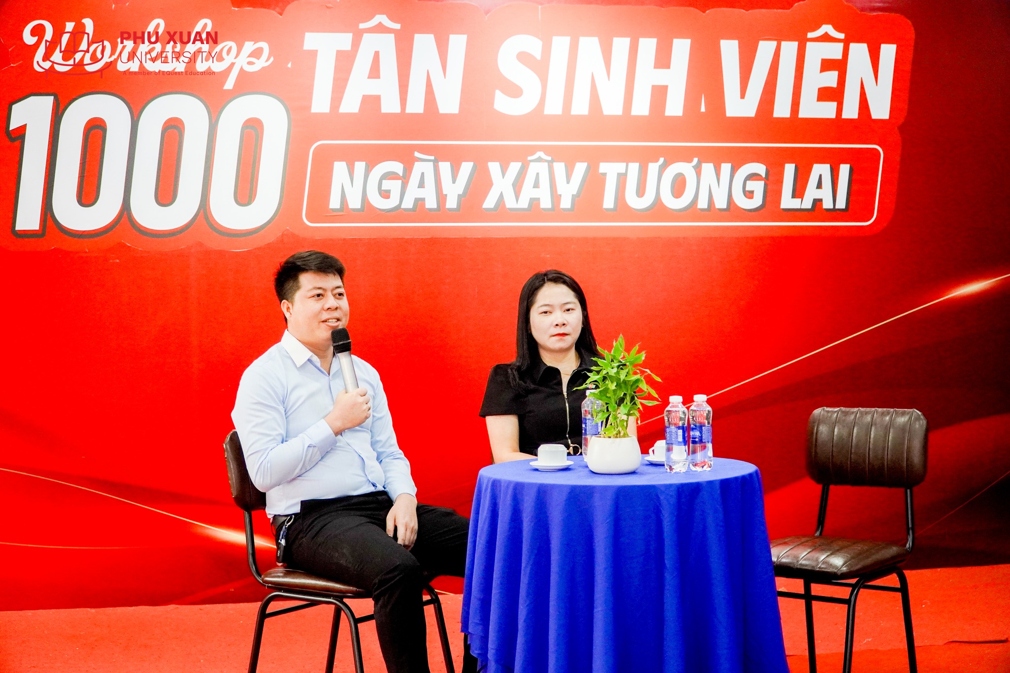 Sinh viên Trường Đại học Phú Xuân tham dư các workshop với doanh nghiệp