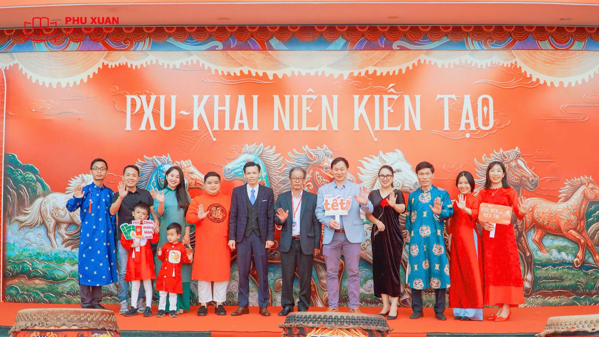 PXU khai niên kiến tạo